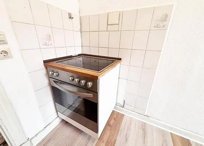 1room Flat With Kitchen Near Neukoelln & Kreuzberg * ברלין